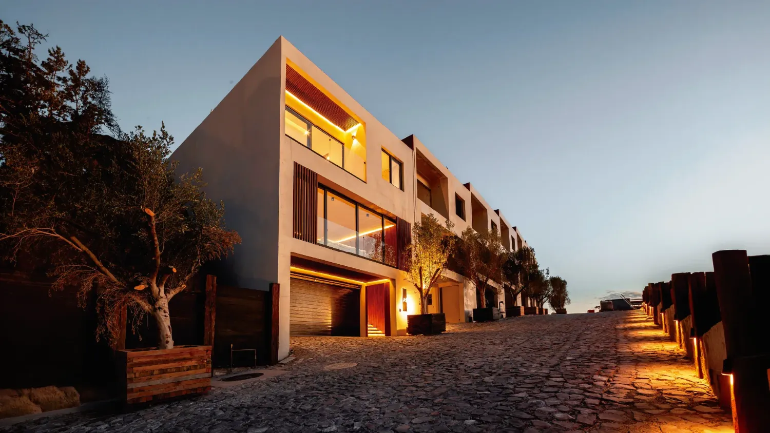 Casa Serena — fachada, Punta Serra